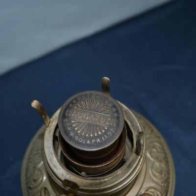 LOT 315. OIL LAMP
