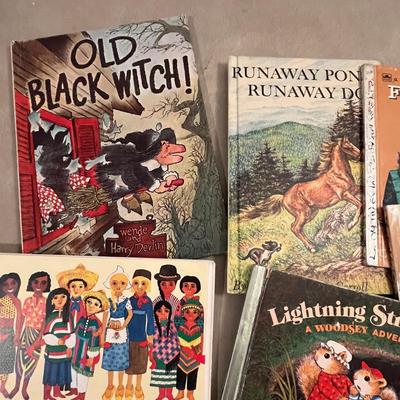 Lot of Vintage Kids Books