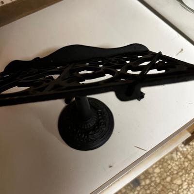 Cast Iron Music or Book Stand 