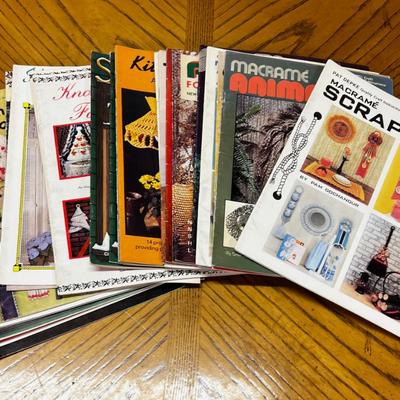 Macrame BOOKS And Magazines
