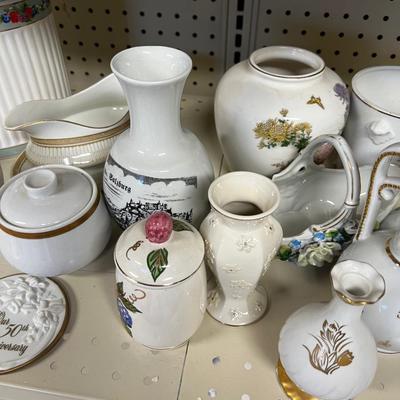 White and Delightful Ceramics. 