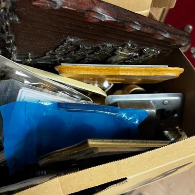Electric and Lamp Parts 