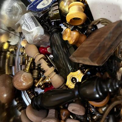 Electric and Lamp Parts 