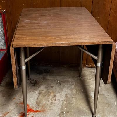 Formica Top Drop Leaf Table 