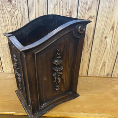 Vintage Waste Basket Wood Toned Plastic