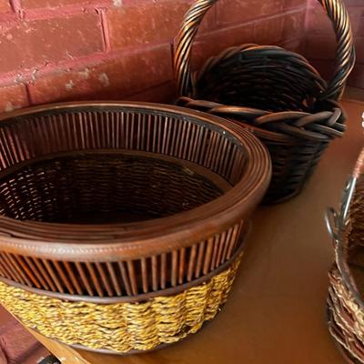 G Pile O Baskets 