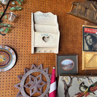 G LARGE Lot of VINTAGE Wall adornment Plus Old Glory! 