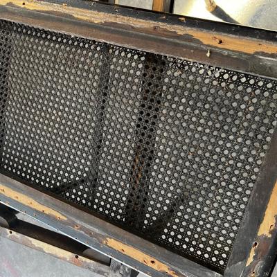 G Black Wicker Seated Bench OLD 