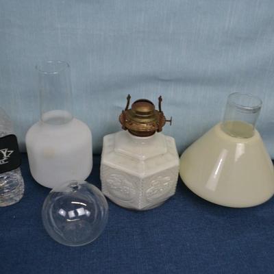 LOT 324. OIL LAMP PARTS
