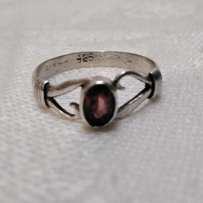 Vintage Garnet 925 Ring Size 8