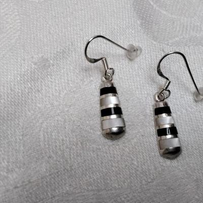 Vintage Mother of Pearl and Onyx Inlay 925 Earrings