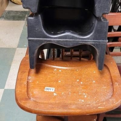2 Booster seats and highchair