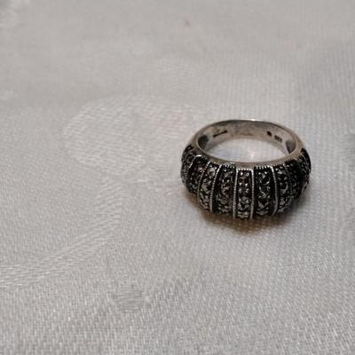 Antique Marcasite Dome 925 Ring Size 6