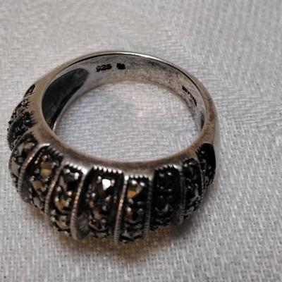 Antique Marcasite Dome 925 Ring Size 6