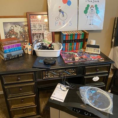 Lot 1: Office items & more