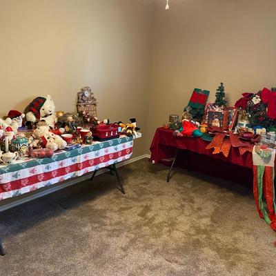 Lot 7: Holiday Items & more