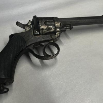 Antique Military and Civilian Weaponry - Belgian 6 Shot Revolver 