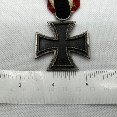 German WWII Medals, Awards, and Pins - Iron Cross 2nd Class J.E. Hammer & SÃ¶hne makers mark 55