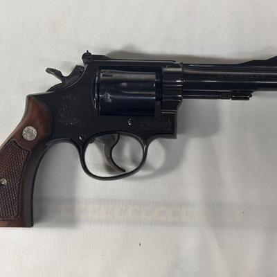 1960s Smith & Wesson Model 15-2 K frame Military and Police 38 Special