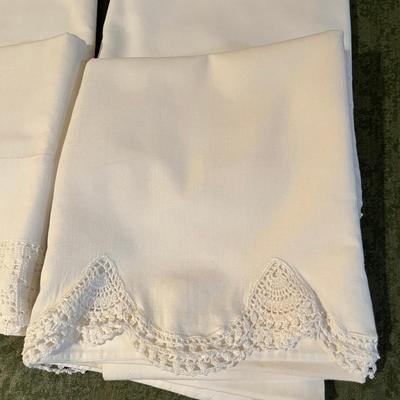 Lace edge pillow cases