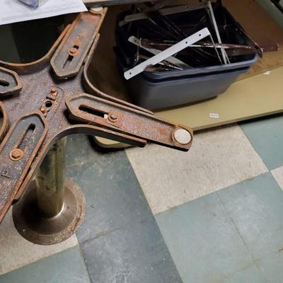 4 tabletops, table base, wall brackets