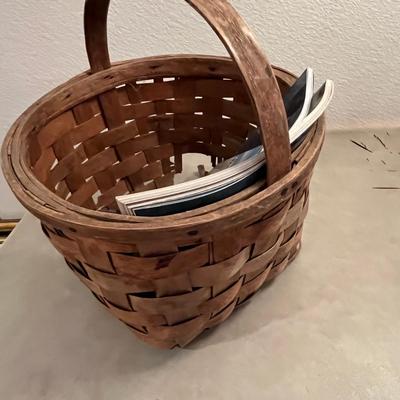 Vintage basket w/ magazines