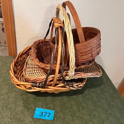 Lot of baskets