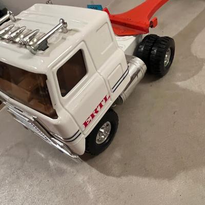 80s Ertl Semi