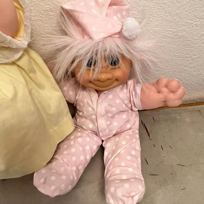 Lot of 2 Dolls