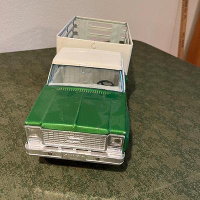 Nylint Flatbed with Stock racks.