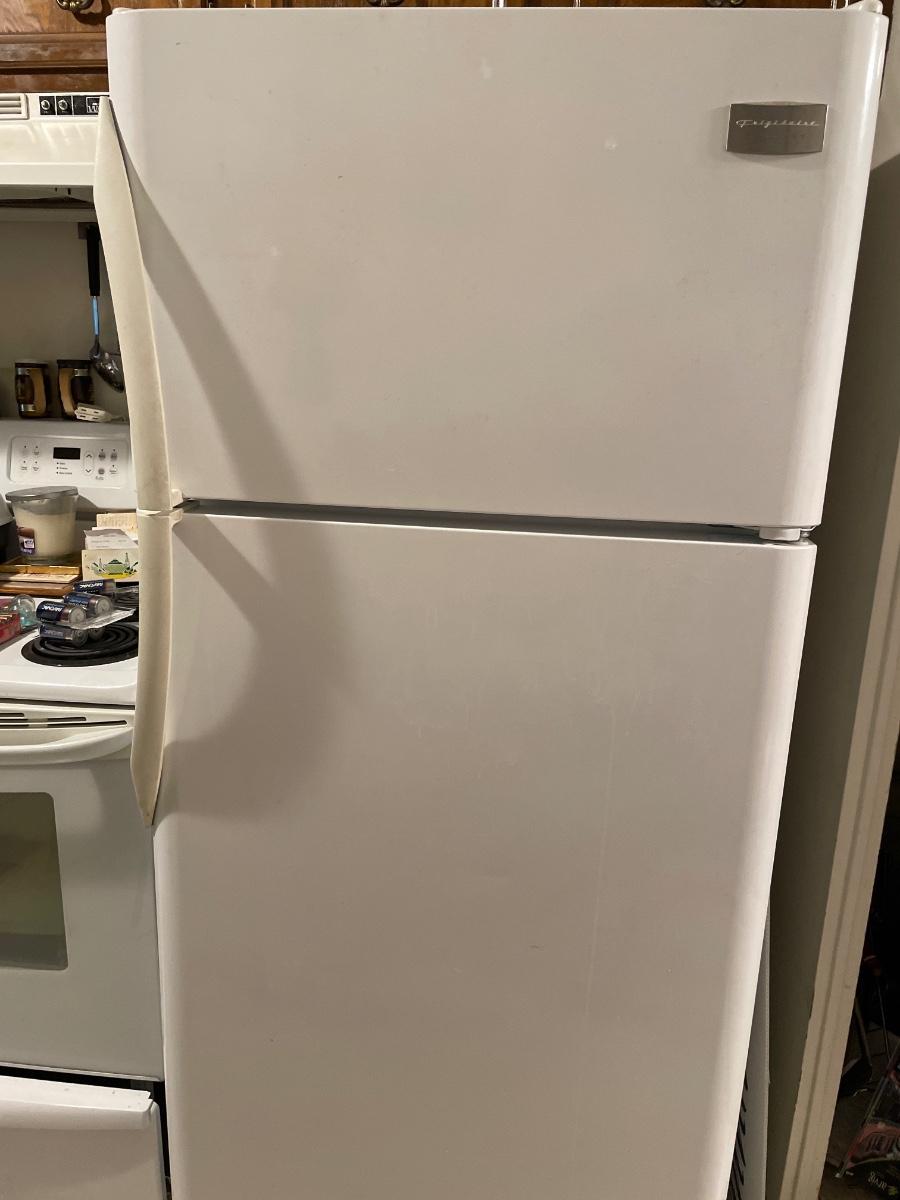 Frigidaire refrigerator