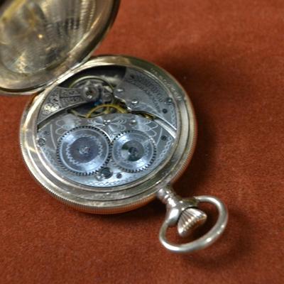 LOT 385. ANTIQUE WALTHAM POCKET WATCH SERIAL NUMBER 22919272
