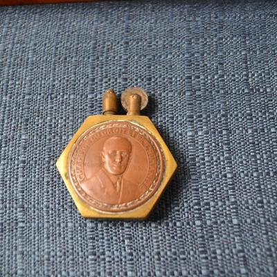 LOT 389. VINTAGE COPPER LIGHTER