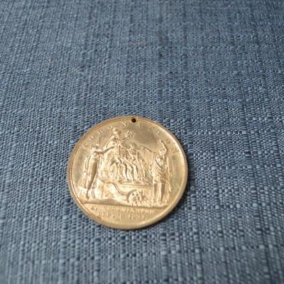 LOT 364. MAJESTY WILLIAM IIII AND HIS CONSORT ADELAIDE CORONATION EVENT MEDAL