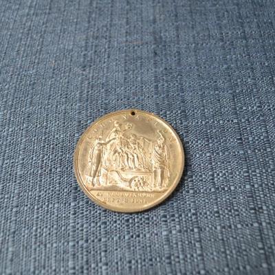 LOT 364. MAJESTY WILLIAM IIII AND HIS CONSORT ADELAIDE CORONATION EVENT MEDAL