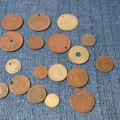 LOT 372  VARIETY OF COINS