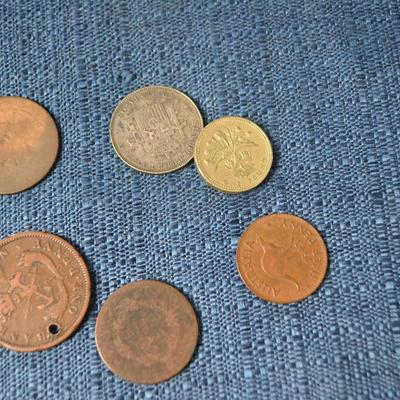 LOT 375. VARIETY OF COINS