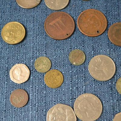 LOT 375. VARIETY OF COINS