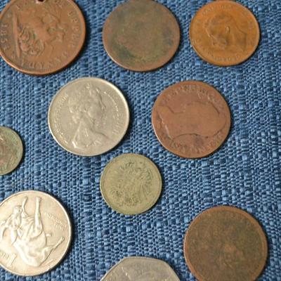 LOT 375. VARIETY OF COINS