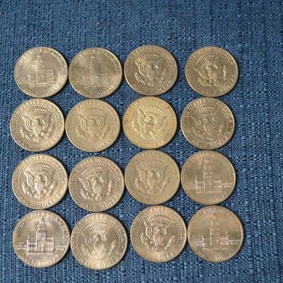 LOT 376. KENNEDY HALF DOLLAR COINS