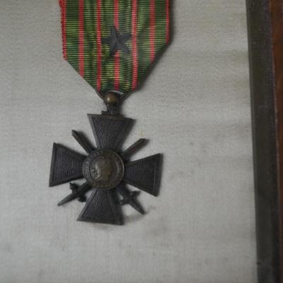 LOT 378. WWI  WAR CROSS METAL