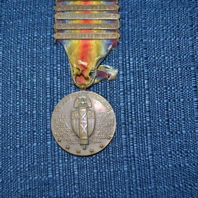 LOT 382 WWI BRONZE VICTORY MEDAL RIBBON