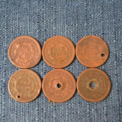 LOT 401. ANTIQUE LARGE ONE CENT COINS