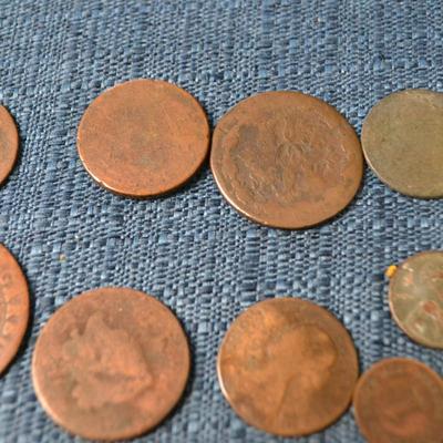LOT 403. VARIETY OF COINS