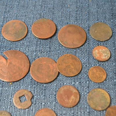 LOT 403. VARIETY OF COINS