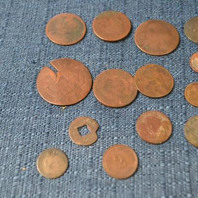 LOT 403. VARIETY OF COINS