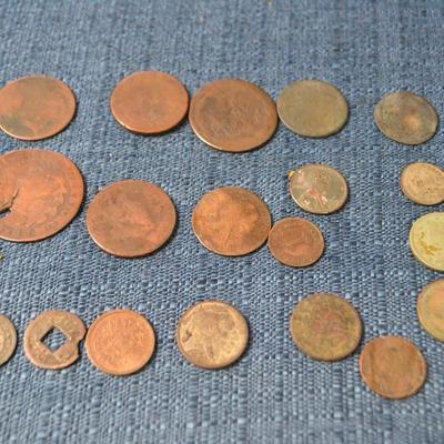 LOT 403. VARIETY OF COINS