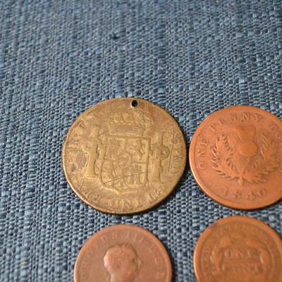 LOT 407. VARIETY OF COINS