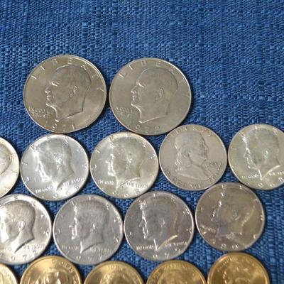 LOT 415. VARIETY OF US COINS