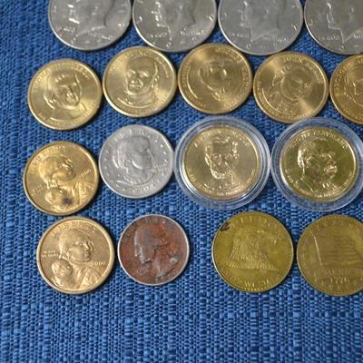 LOT 415. VARIETY OF US COINS